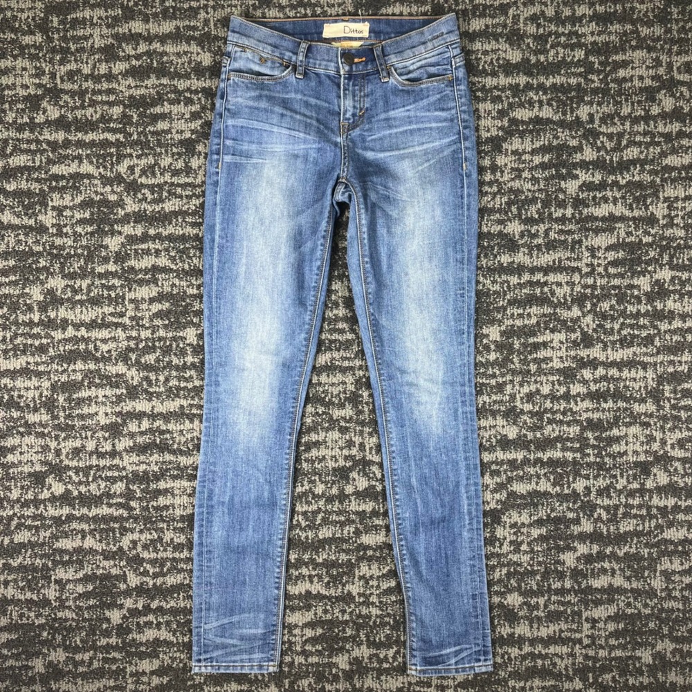 Dittos Skinny Jeans in Light Blue Fade